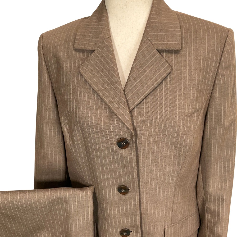 Kasper Classics Skirt Suit Women 10 Brown Pinstripe Executive 2pc Set Office
